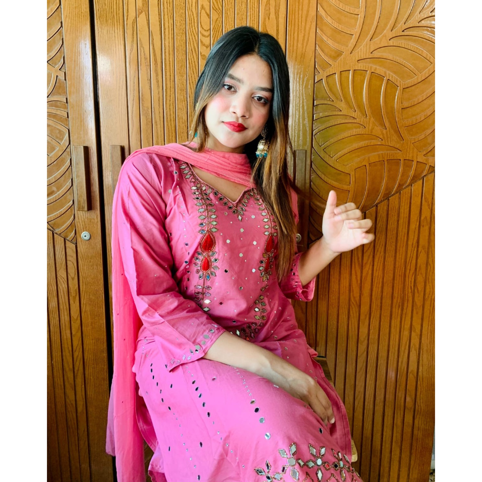 কারচুপি থ্রি পিস Code : 10367